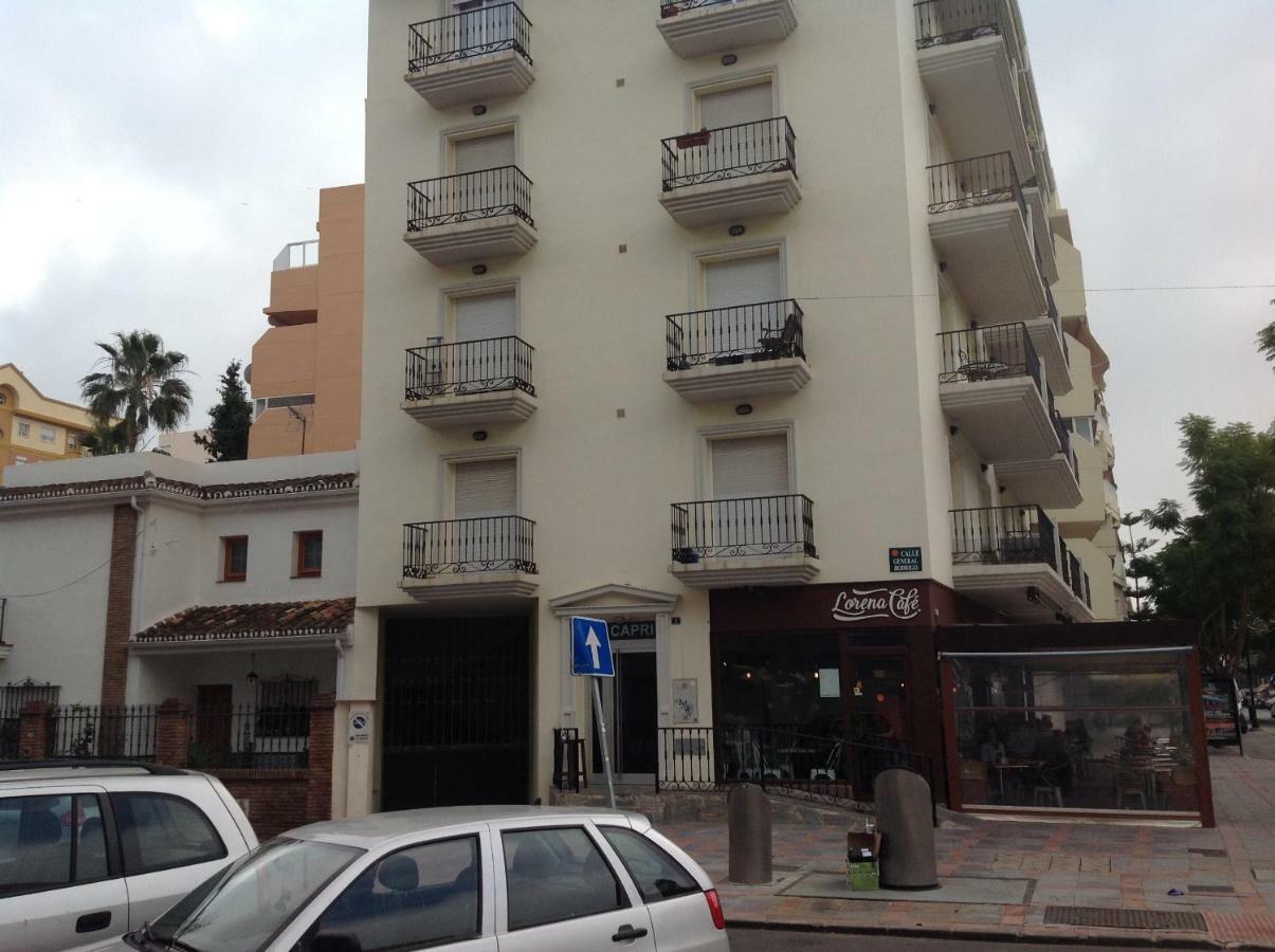 פואנגירולה Apartamento Capri Los Boliches Wifi Gratis Beach 100M מראה חיצוני תמונה